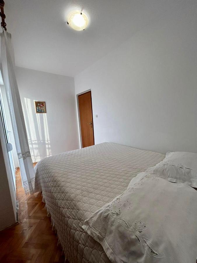אומיס Apartament Green Valley מראה חיצוני תמונה